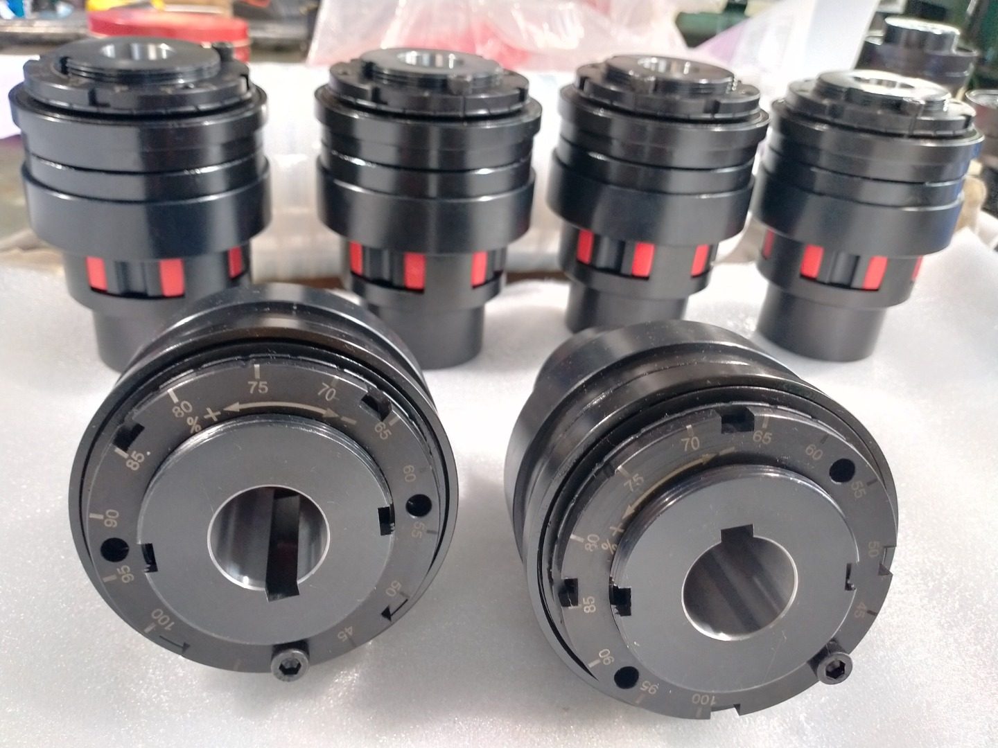 Customized SS304 SS316 Stainless Steel wcb Carbon Steel For DN2200 Butterfly Valve Captop Gearbox Torque Limitor